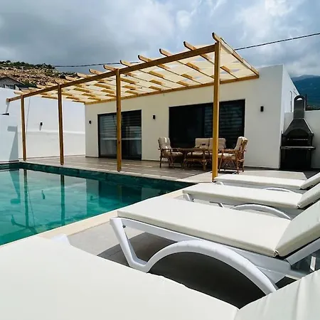 Kovuk Villalari-Villa Selen Private Pool And Jacuzzi